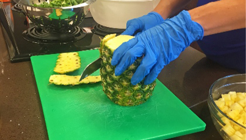 How to core a pineapple