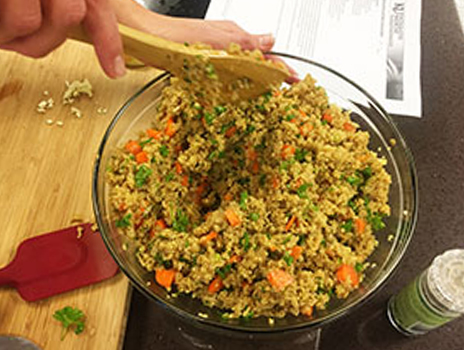 Lemon Garlic Quinoa Salad