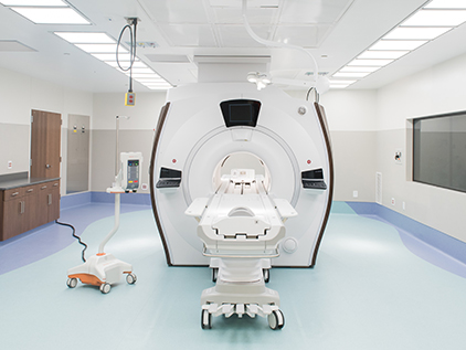 Intraoperative MRI (iMRI) inside the operating room.