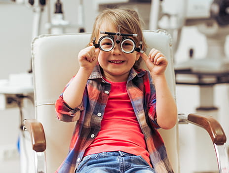 Child at eye doctor.
